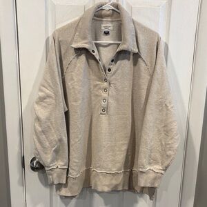 American Eagle Cream Fleece Pullover